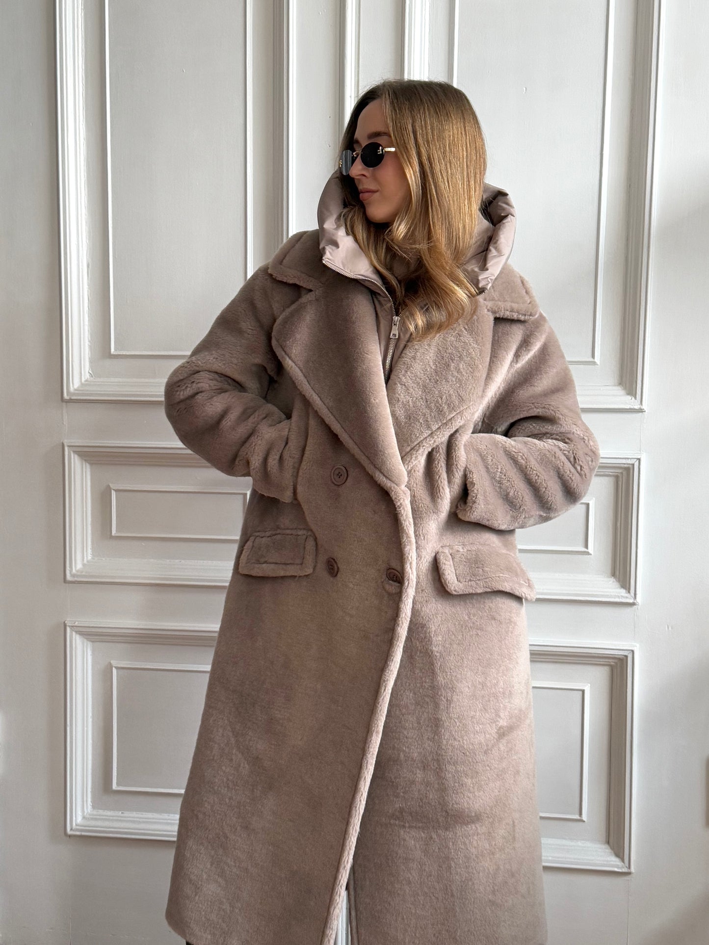 FAUX FUR COAT